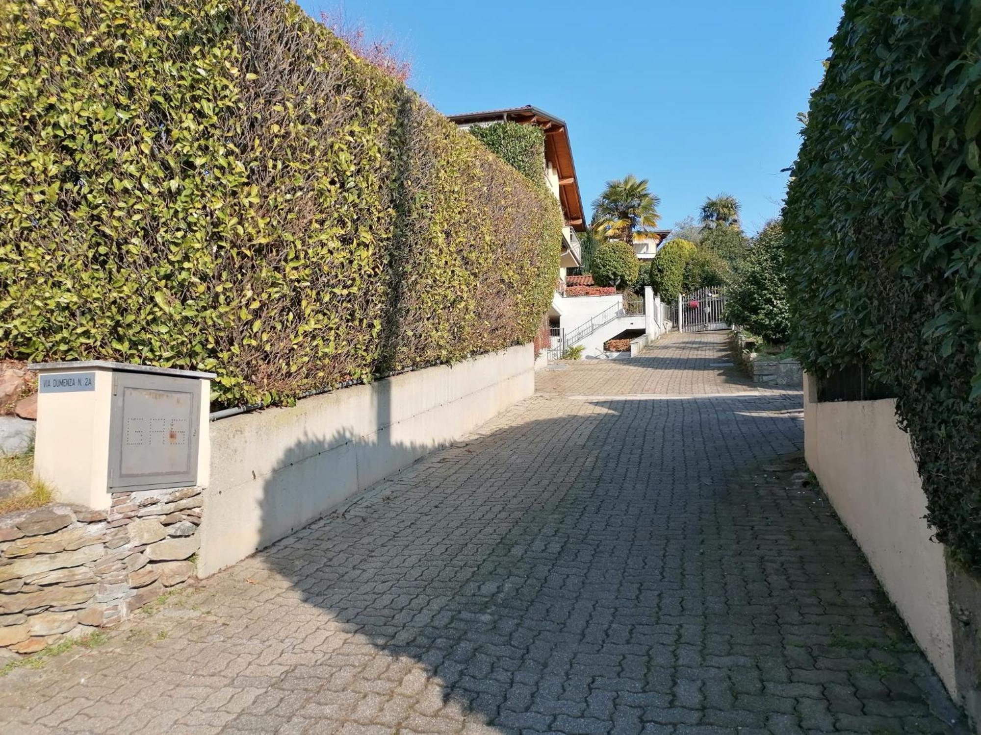 La Tua Villa Sul Lago - Casa Kollegger Luino Luaran gambar
